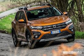 Given his history with the sandero, he's the perfect person to review the latest one, but there's a twist. New Dacia Sandero Stepway The Evolution Of The Low Cost Car Ruetir