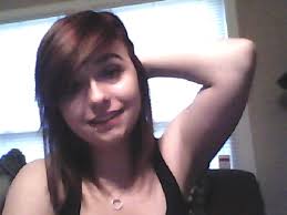 Nikki Embry (@LoveLost_xoxo)