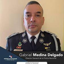 Find and save images from the gabriel medina collection by sapeka pelegrim (pekinha) on we heart it, your everyday app to get lost in what you love. Gabriel Medina El Nuevo Director De La Policia Nacional De Panama