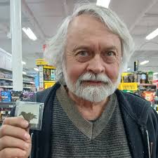 Corey Lowry (@studio.givix) • Instagram photos and videos