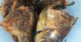 Perbedaan ikan mas cyprinus carpio dan ikan mas hias carassius. 1 608 Resep Ikan Mas Goreng Garing Gurih Enak Dan Sederhana Ala Rumahan Cookpad