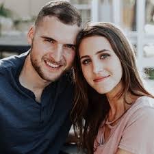 Katelyn Klug's Instagram, Twitter & Facebook