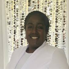 Shakelia Taylor Shelvin updated her profile picture.