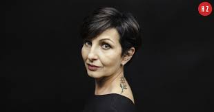 Renata Kim: "Ile osób, tyle opowieści o niebinarności. Ważne jest, żebyśmy  nie my opowiadali o osobach niebinarnych, ale żeby one dostawały głos"