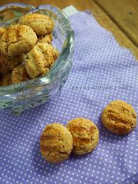Apa kata anda jadikan mentega kacang ini sebagai salah satu ramuan untuk biskut? Biskut Kacang Mazola Simple Dan Mudah