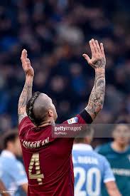 Radja Nainggolan Of Roma During The Serie A Match Between Lazio V Futbol Roma Hora De Aventura