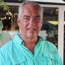 Betty Bolander's Instagram, Twitter & Facebook