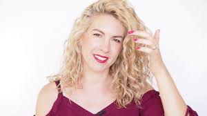 Here the back is stacked and more voluminous, while the front is longer and pretty in the way it frames the face. How To Style The Front Of Curly Hair Tips And Curly Hair Tutorials Youtube