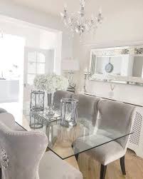 Willkommen Zuruck Bei Instagram Melden Sie Sich An Um Herauszufinden Was Ihre Freunde Familie In 2020 Dining Room Glam Dining Room Table Centerpieces Dining Room Table Decor