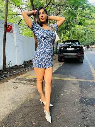 Tamil bigg boss contestant and actress yashika anand's car met with a road accident at 1 pm on july 25. H7fuorfelpzlzm