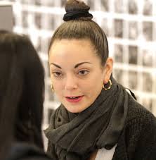 Using Bayesian Methods to Conduct Subgroup Analysis in Evaluations of  Employment Programs