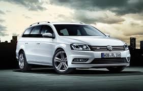 Volkswagen Gives The R Line Treatment To European Model Passat Vw Passat Volkswagen Passat Volkswagen