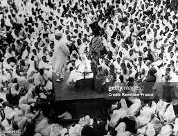 23 Swaruprani Thussu Stock Photos, High ...