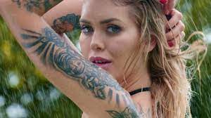 Obserwuje ją ponad 180 tys. Lexi Z Hotel Paradise Bez Powiekszonych Ust I Przed Operacja Biustu Opublikowala Zdjecie Z Dziecinstwa Nie Poznacie