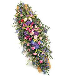 Traditionally sprays come in both single ended and double ended designs. Funeral Flowers Floral Tributes At D J Bewleys Dj Bewley Funeral Directors Melksham