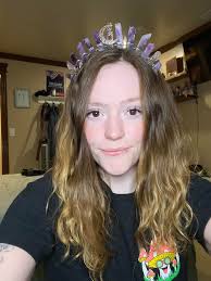 Crowned in thread and love. 👑 IG~ @cztitch