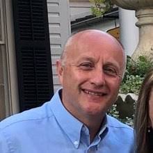 Evelyn Dickinson's Instagram, Twitter & Facebook