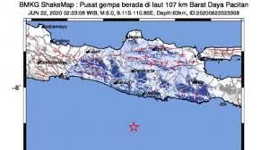 Tercatat sudah terjadi 142 gempa bumi dari januari hingga 11 mei 2021. Bmkg Selama Juni 2020 Indonesia Diguncang Gempa 667 Kali Hitekno Com