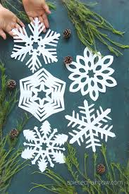 All you need to do is spray a protective coating over your finished paper masterpiece. Make Paper Snowflakes 12 Best Free Templates A Piece Of Rainbow