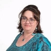 Laura Suber's Instagram, Twitter & Facebook