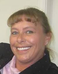 Sonya Horne's Instagram, Twitter & Facebook