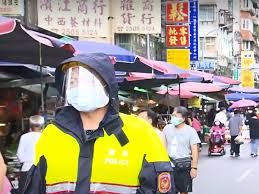 Jul 03, 2021 · 台北市長柯文哲昨日點名虎林街、永春市場周遭為熱區，有爆發感染。北市府今天公布數據，從6月1日起至今，共有13戶確診，總確診人數為30人. å‹¸ä¸è½æŸ¯pæ´¾è­¦å¯Ÿå·¡æŸ¥å‚³çµ±å¸‚å ´ç®¡åˆ¶äººæµ
