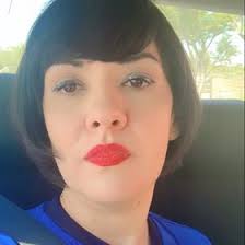 Daniela Caro (DannieCaro)