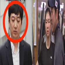 피해자를 몇 년 동안 수차례 성폭행한 혐의로 기소되었고 폭력을 상습적으로 한 인물이다. Ze9pv2pjgtpmsm