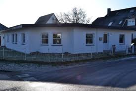 26 häuser zum kauf in büren auf immobilo.de egal ob reihenhaus, einfamilienhaus oder stadtvilla mit immobilo.de das traumhaus finden und kaufen! Haus Zum Verkauf Weinweg Uphusen 28832 Niedersachsen Achim Mapio Net