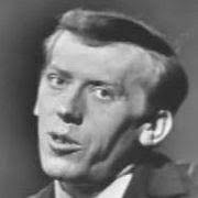 Příběh přečetl jiří lábus, pastýřkou se stala tereza ramba a nechyběly ani dvě živé kozy. About Jiri Dedecek Czech Poet Guitarist Translator And Singer 1953 Biography Facts Career Wiki Life