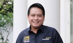Nah, induk usaha, pt bank mandiri tbk (bmri) melakukan transfer manajemen untuk menjadi direksi bsm. Hery Gunardi Jadi Dirut Bank Syariah Indonesia Ini Susunan Direksi Dan Komisaris Urbanasia Com
