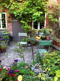 Create A Cottage Garden With These Tips For Designing And Planting Cottage Crea Small Cottage Garden Ideas Cottage Garden Design Small Courtyard Gardens