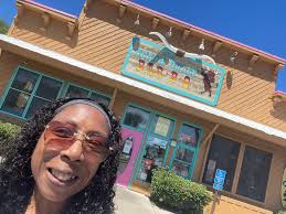 My son is turning 7. Any good kid friendly restaurants? Themed restaurants?  Please don't say Chucky Cheese lol