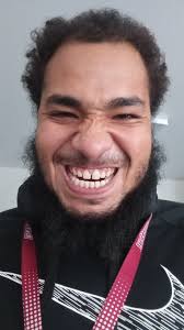 Master Chief with sword & battler equipped