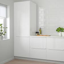 Using contrasting panels to complement the overall scheme of your kitchen makes your space looks stylish too. Ringhult Door High Gloss White 15x30 Ikea