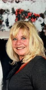 Mai Bates's Instagram, Twitter & Facebook