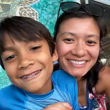 Amazon.com: The Aquanaut: A Graphic Novel: 9780545497619: Santat, Dan,  Santat, Dan: Libros