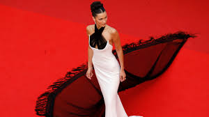 All eyes were on bella hadid at the 74th cannes film festival premiere of tre piani (three floors) on july 11. Lxrmsu01itscpm
