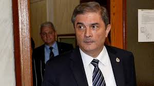 Serviciul de informaii externe (sie) este instituia de stat specializat n domeniul informaiilor externe privind sigurana naional, aprarea romniei legea nr. Fost Èef Al Serviciului De InformaÈii Externe DeclaraÈii Incendiare ZiariÈtii Romani Care PublicÄ In StrÄinÄtate Sunt AgenÈi Sie Ziarul Romanesc Uk Ètiri Pentru Romanii Din Marea Britanie