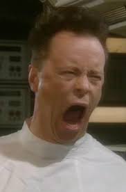 I like ppl who start laughing for no reason like dang bro you insane just  like me.