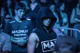 Film korea terbaru the divine fury akan menjadi film terbaru park seo joon di tahun 2019. Photo Park Seo Joon Is Muscled And Tough In The First Still For The Divine Fury Seo Joon Fury Free Tv Shows