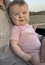 victoriannaachilles (@victoriannaachilles)