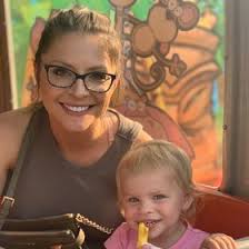 McKenzie Martin (mjmartin0305)