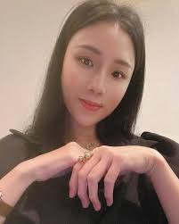 2021 来到尾声… 希望接下来的日子家里每一个人都健康平安希望自己可以完成自己的目标希望每一个女人都可以活出自己的精彩#