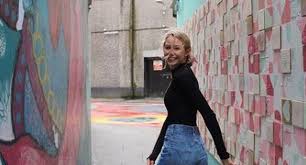 Beis is female founded (by @shaymitchell) and 80% women run. Anne With An E Miranda Mckeon Informed Her Fans That Breast Cancer Did Not Spread In Her Body Usa Instagram Nndc Off Side Memesita