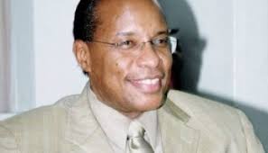 Former junior minister trial to resume in September