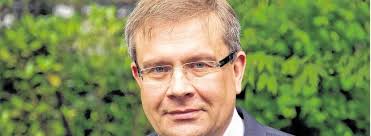 Dr. Bernd-Josef Brunsbach (51) ist von der Gesellschafterversammlung der ELE ...