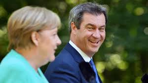 Markus söder schmeißt einen alten weggefährten aus dem bayerischen. Meeting In Bavaria Signals Reconciliation Between Merkel And Soder Euractiv Com
