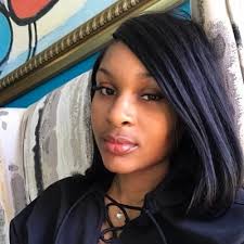 Vanessa Armstead (@V_Marie0403)