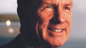 Former Wells Fargo CEO Richard Cooley dies at 92